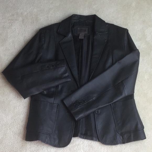 JohnPaulRichard Uniform Leather Blazer, Size 6, Black - Picture 2 of 12